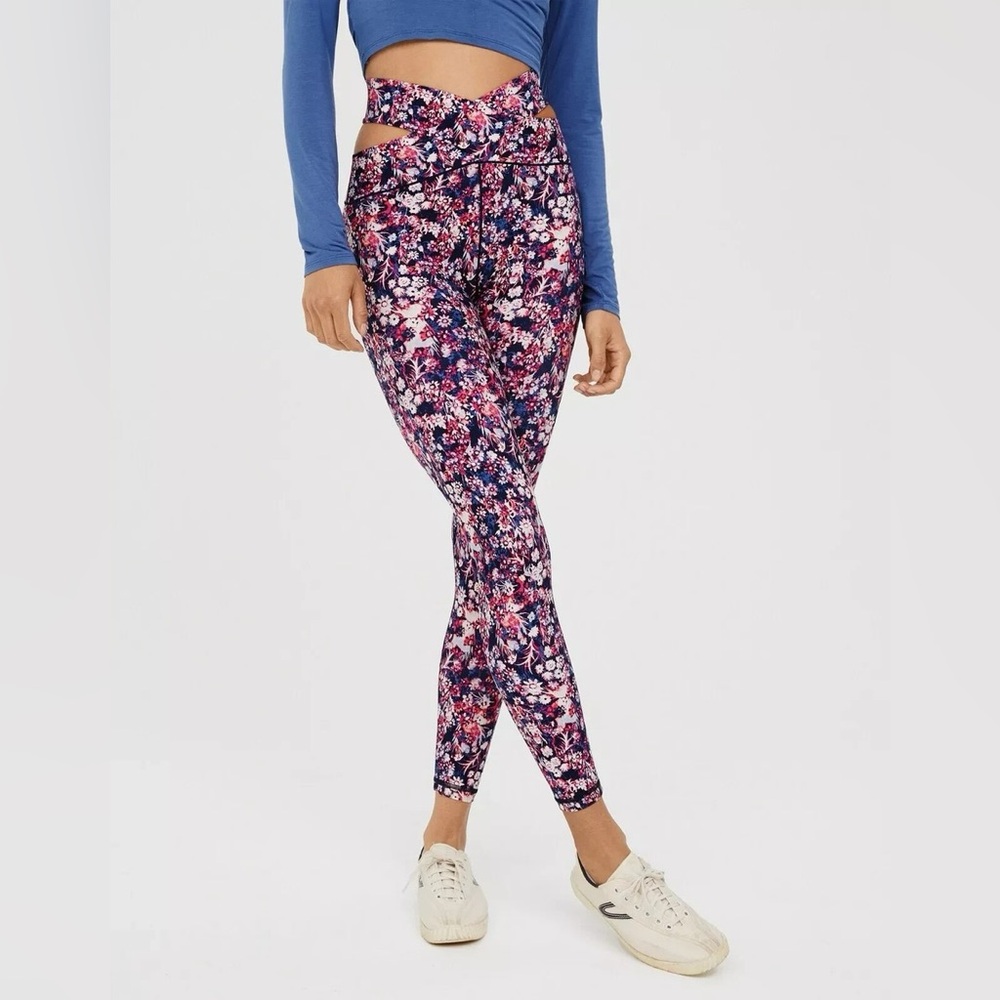 Aerie pink purple floral criss cross waistband leggings